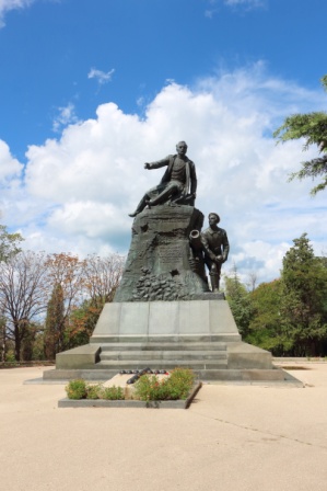 Defend Sevastopol! Monument to Vice-Admiral Kornilov, Malakhov, Sevastopol, Crimea, Ukraine